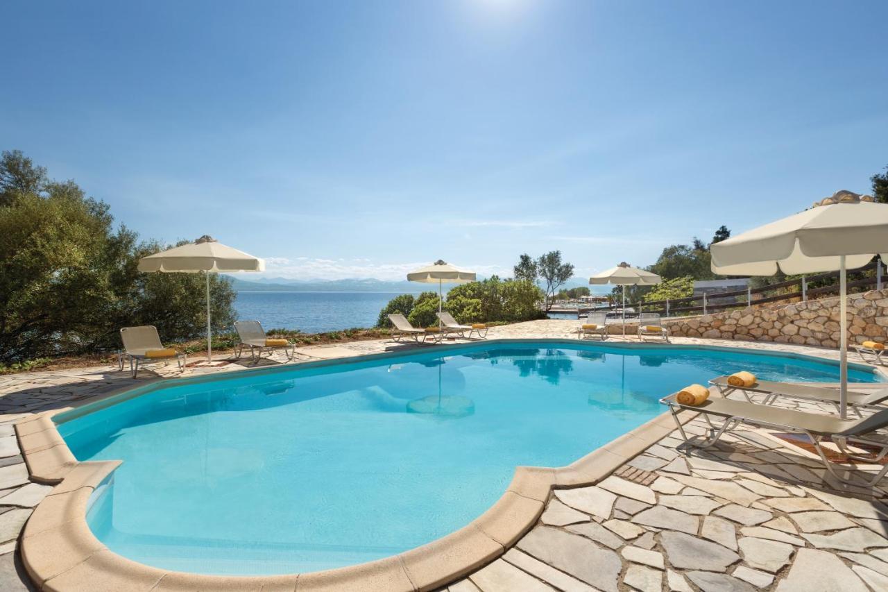 Wyndham Loutraki Poseidon Resort Exterior foto